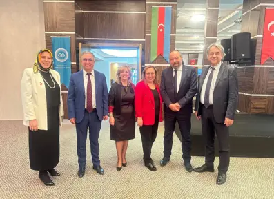 Türk Dünyası Arabulucular Birliği ve Azerbaycan Diasporadan Sorumlu Devlet Bakanlığı Azerbaycan Yardım Fonu ile imzalanan işbirliği protokolü