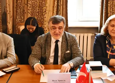 Türk Dünyası Arabulucular Birliği ile Kırgızistan Ulusal Üniversitesi Arasında İş Birliği Anlaşması İmzalandı