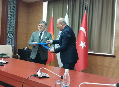 Türk Dünyası Arabulucular Birliği ve Kırgızistan Türkiye Manas Üniversitesi İş Birliği Protokolü