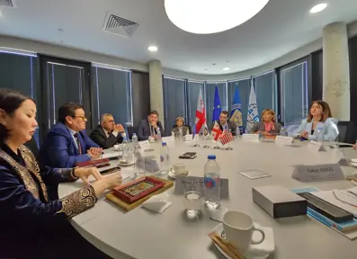 Türk Dünyası Arabulucular Birliği’nden Gürcistan Barolar Birliği’ne Ziyaret
