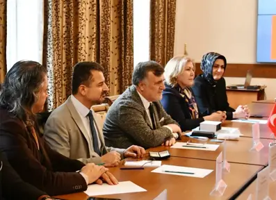 Türk Dünyası Arabulucular Birliği ile Kırgızistan Ulusal Üniversitesi Arasında İş Birliği Anlaşması İmzalandı